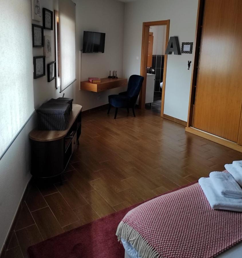 Casa Aldeia Da Lapa Bed & Breakfast Sernancelhe Ngoại thất bức ảnh
